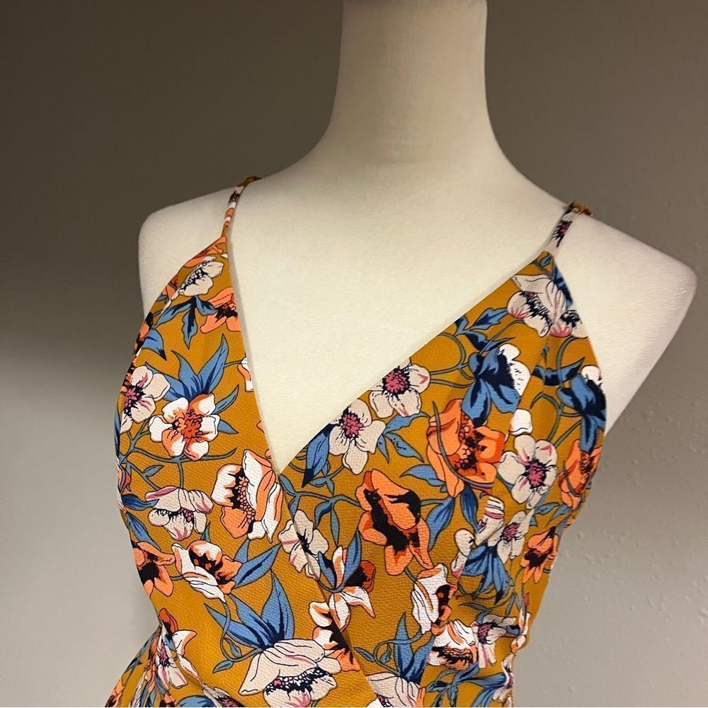 Mustard color Floral fake wrap mini Dress with straps size small - Picture 2 of 14